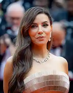 Eva Longoria: The Inspiring Journey of an Award Winning American Actress, Producer & Director 7 Eva Longoria